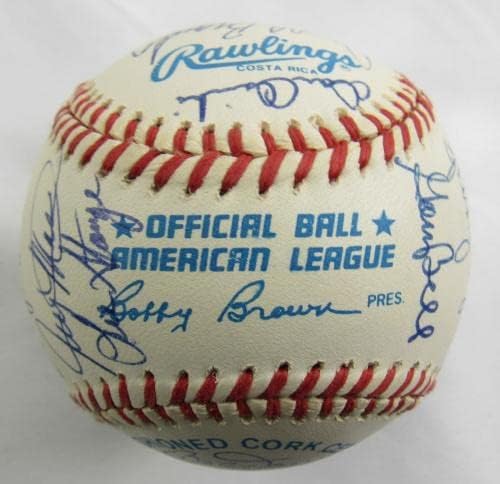 1967 Бейзбол екип на Ред Сокс Подписа футболист Карл Ястржемски и Боби Доерра +23 JSA XX34301 - Бейзболни топки с автографи